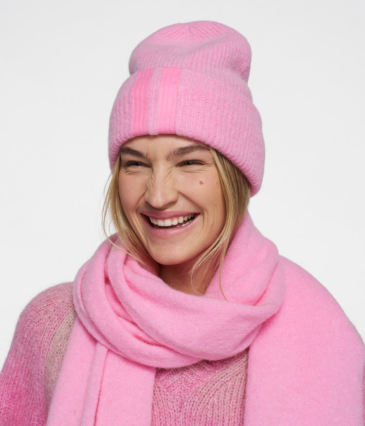 beanie soft knit | pink