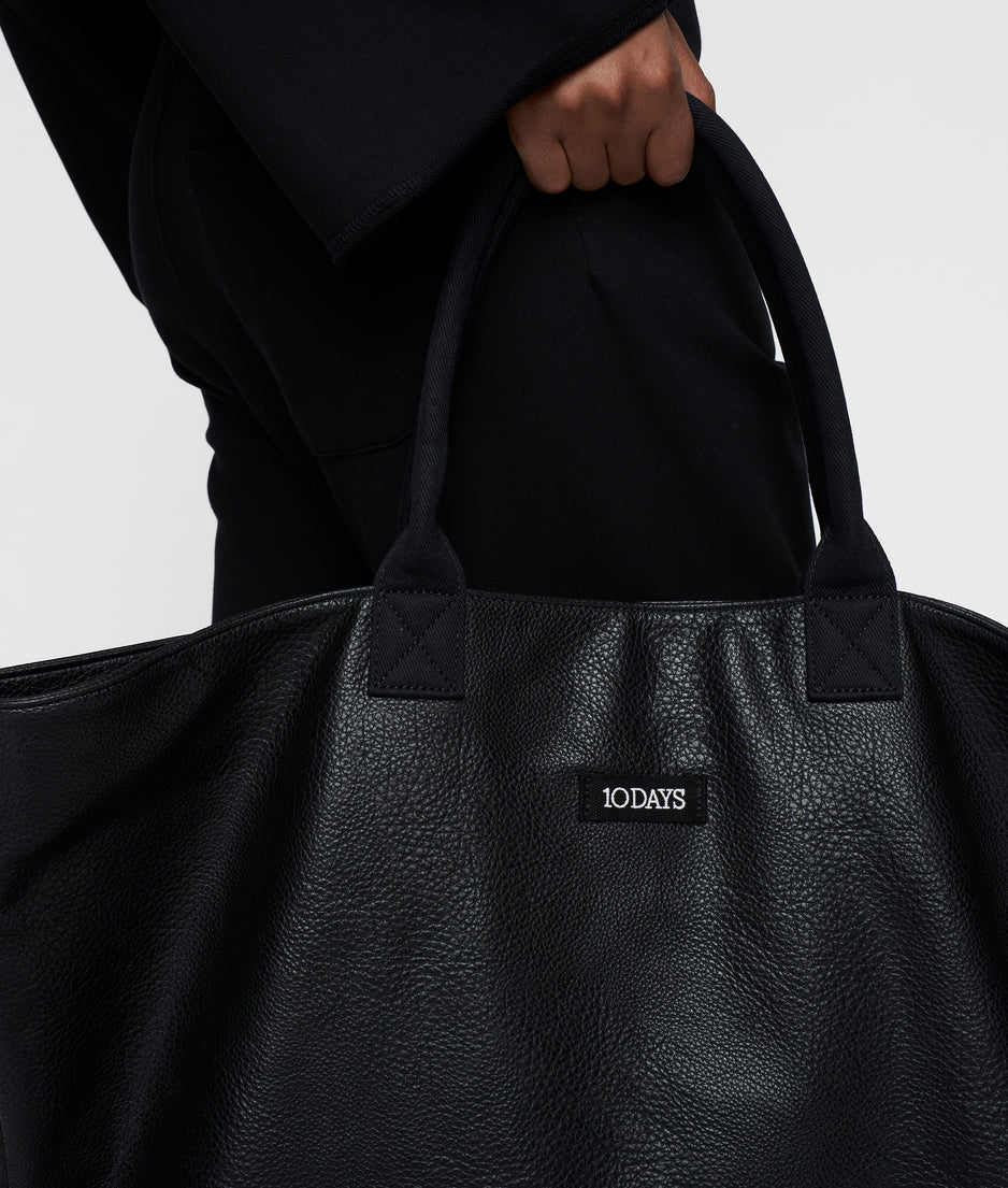 shopper | black