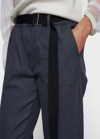 belted pants jog | yale blue