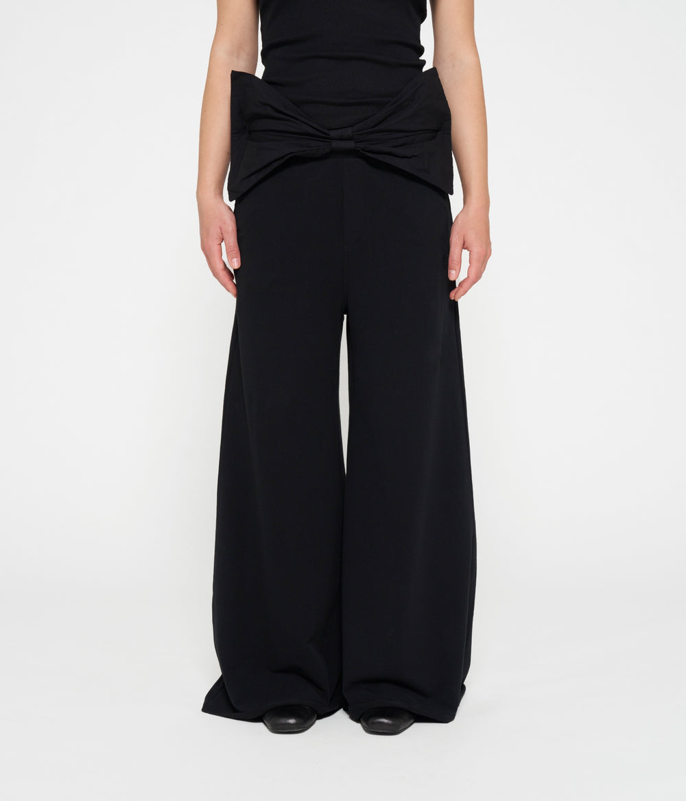 flared jogger bow | black