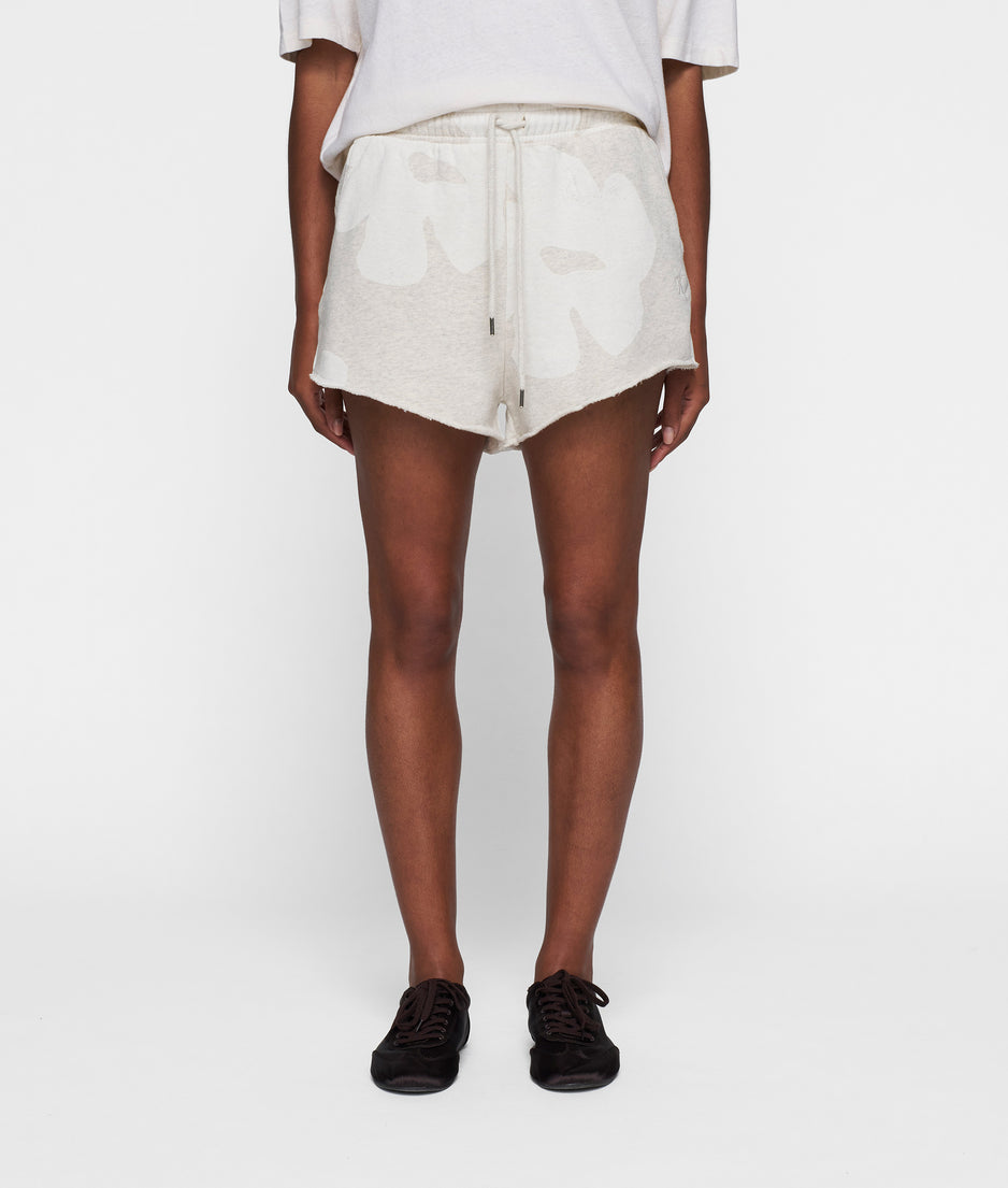 fleece shorts flower | soft white melee