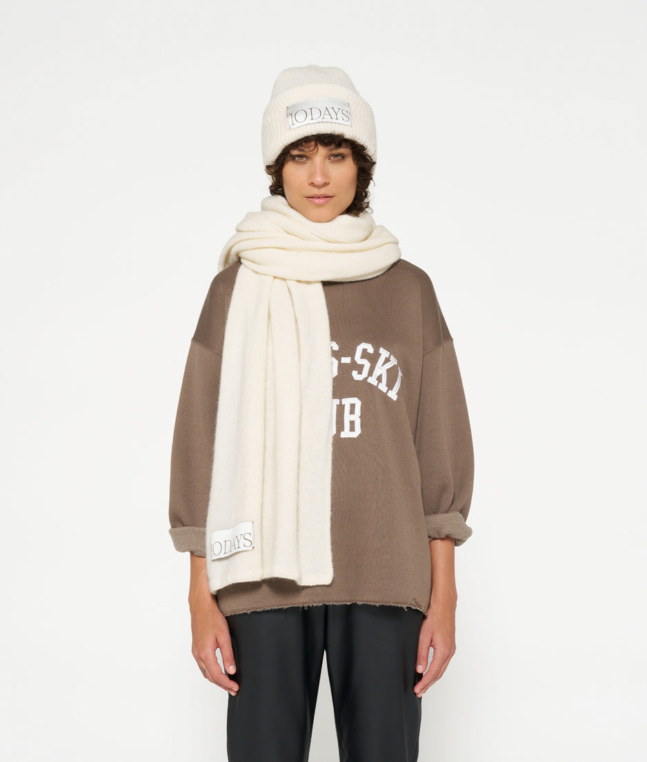 soft knit scarf | ecru