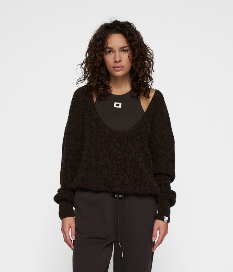 deep neck knit sweater | chocolate