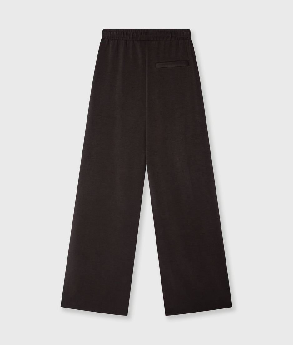 soft wide leg jogger | chocolate