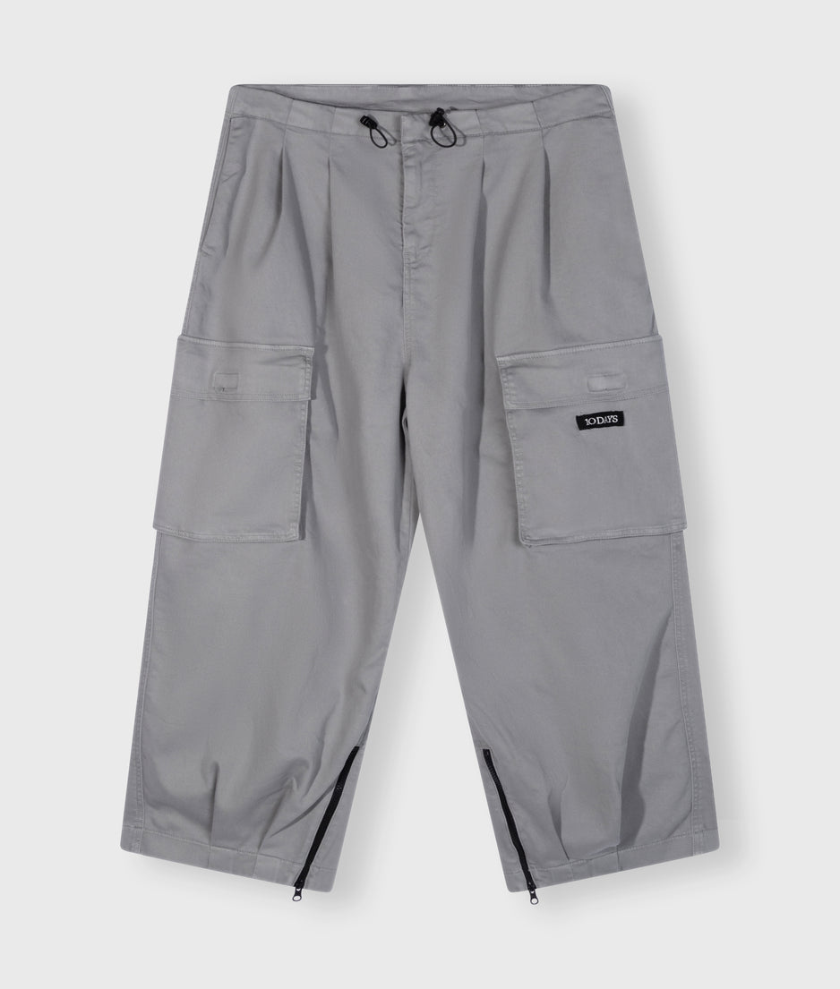 loose utility trousers | graphite