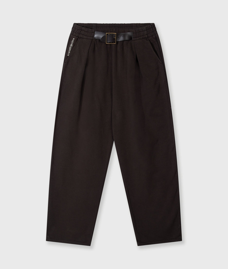 belt jogger | chocolate