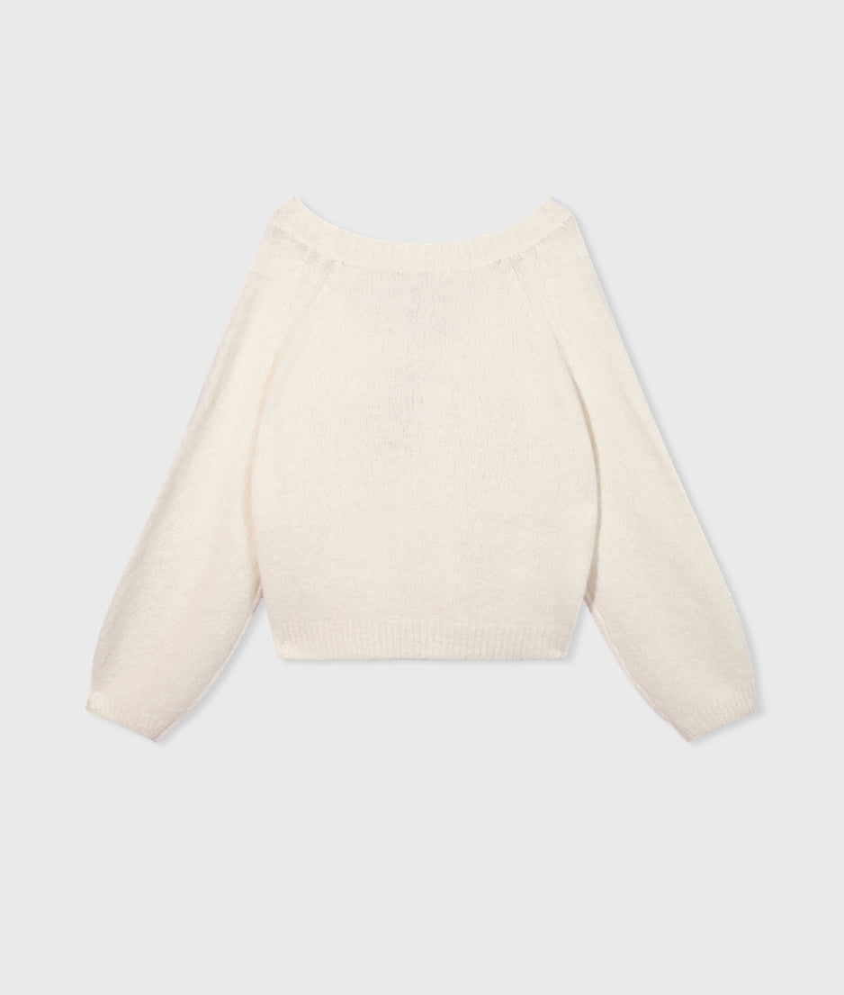 cropped v-neck sweater knit | light natural