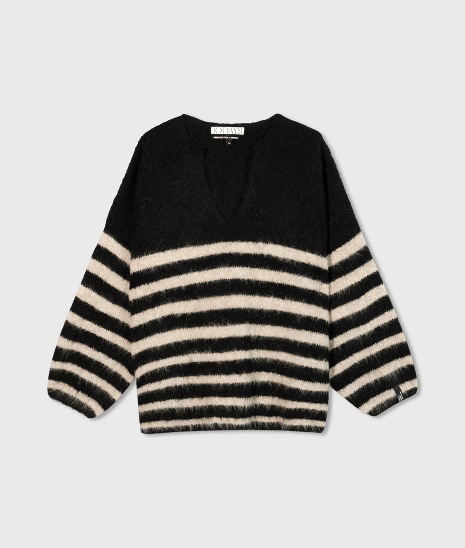 soft hairy sweater stripes | black/light latte