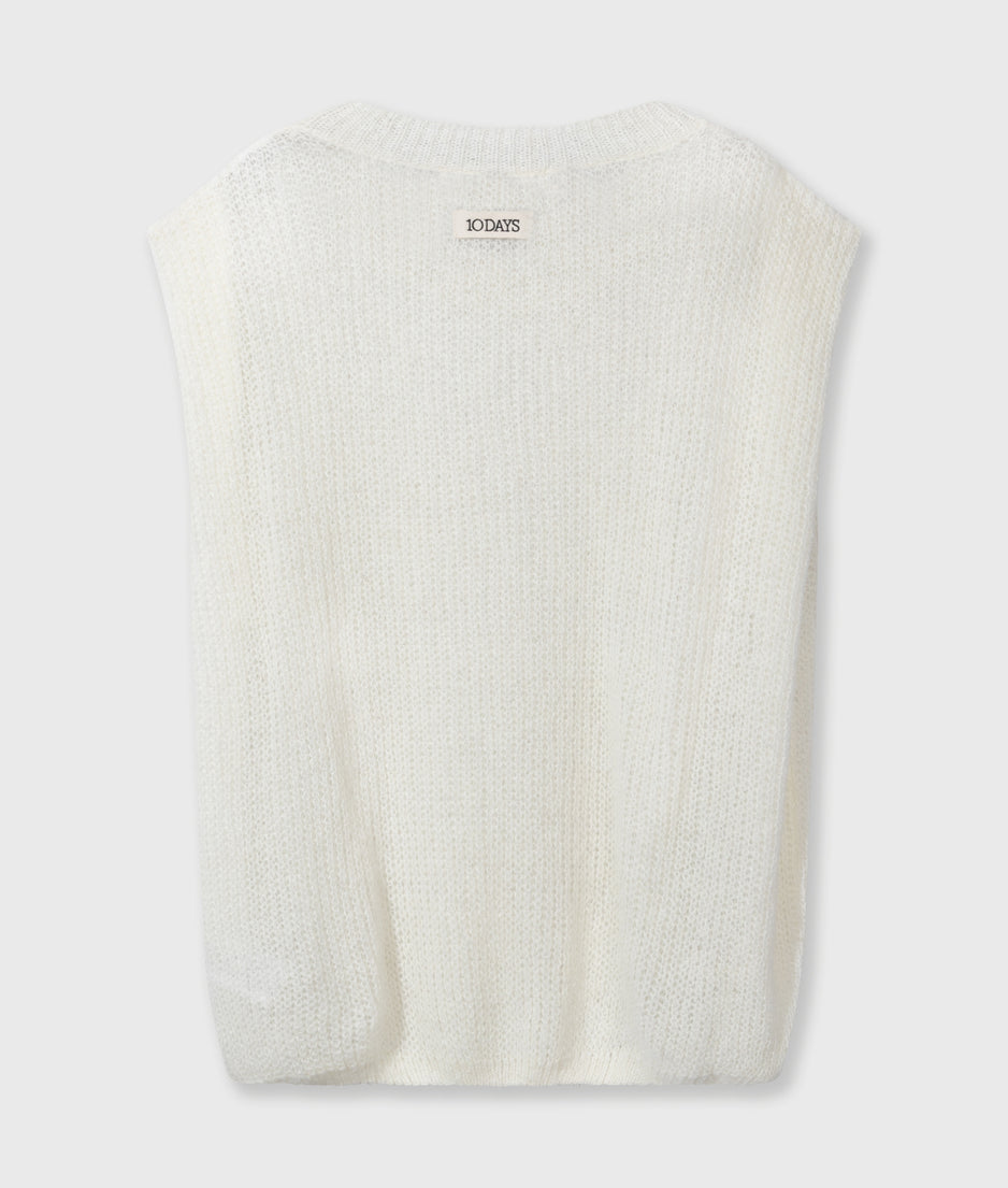 shortsleeve knit sweater | ecru