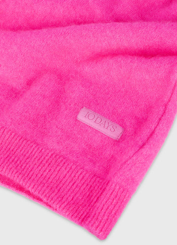 v-neck knit sweater | neon pink