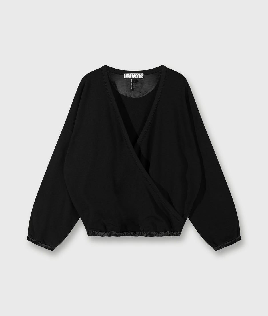 dance sweater | black