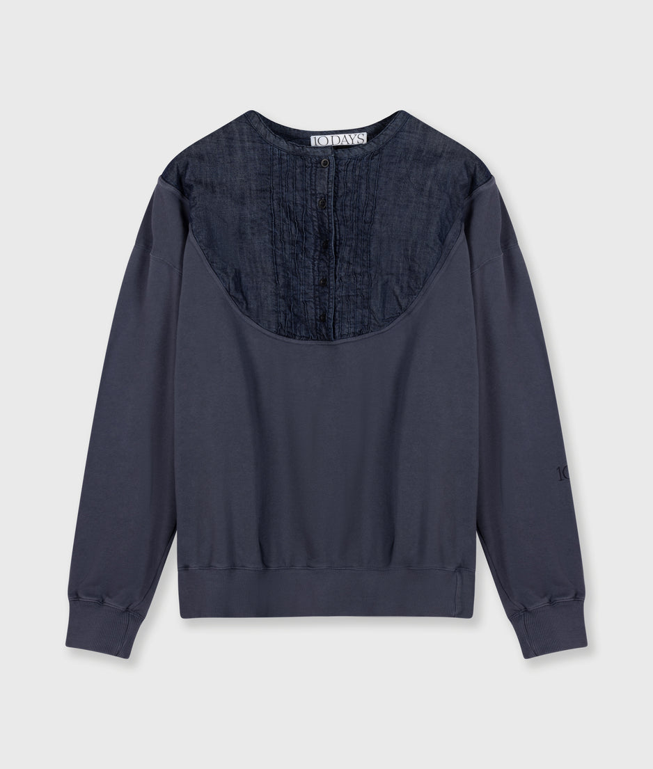 statement sweater smoking | yale blue