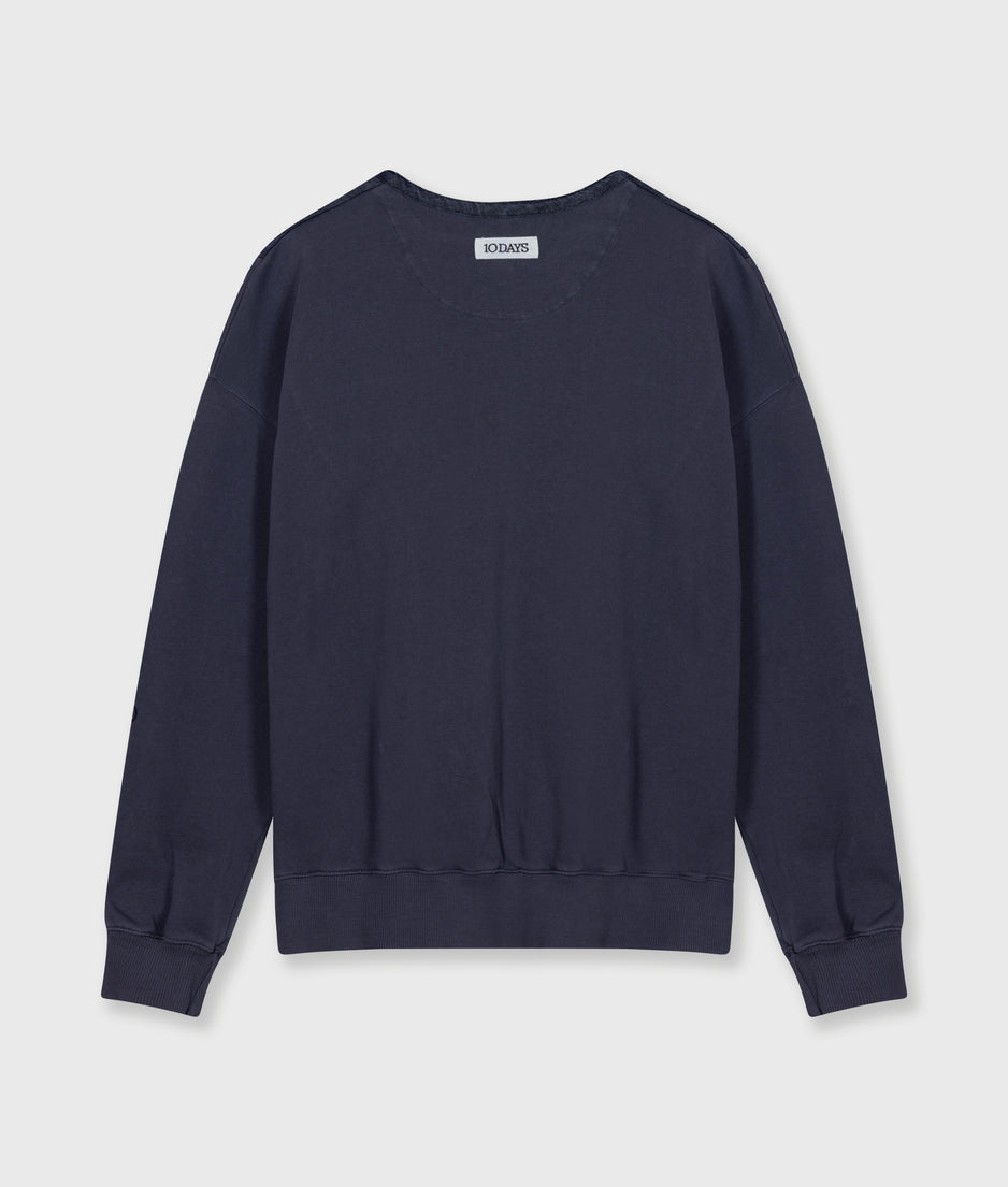 statement sweater smoking | yale blue