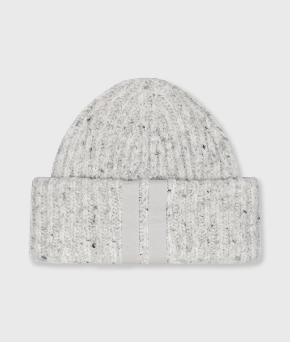 beanie melee | light grey melee