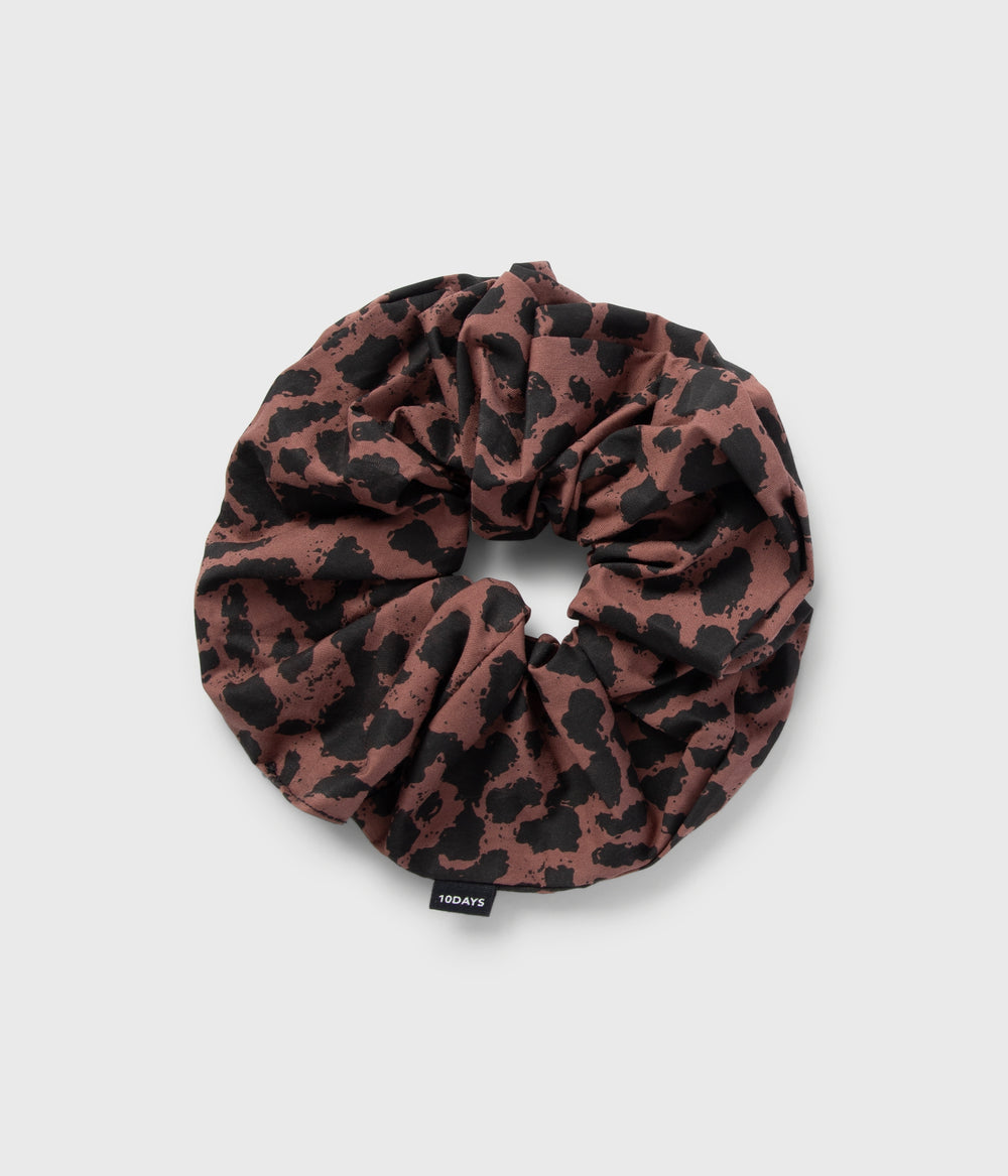 scrunchie leopard | dark fudge