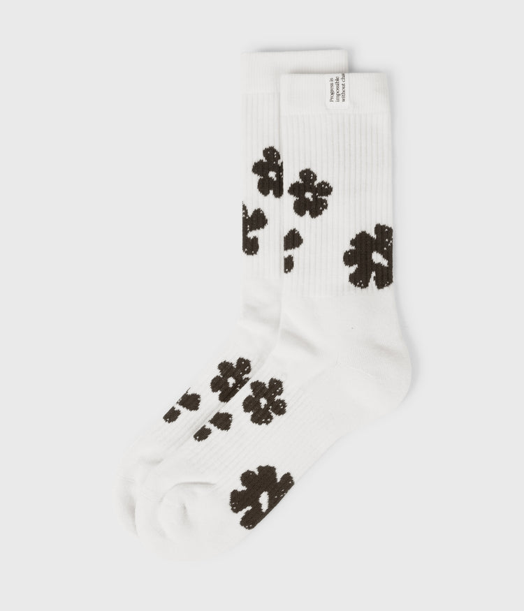 socks flower | ecru