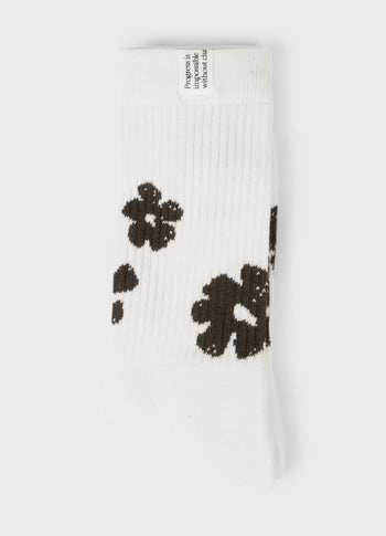 socks flower | ecru