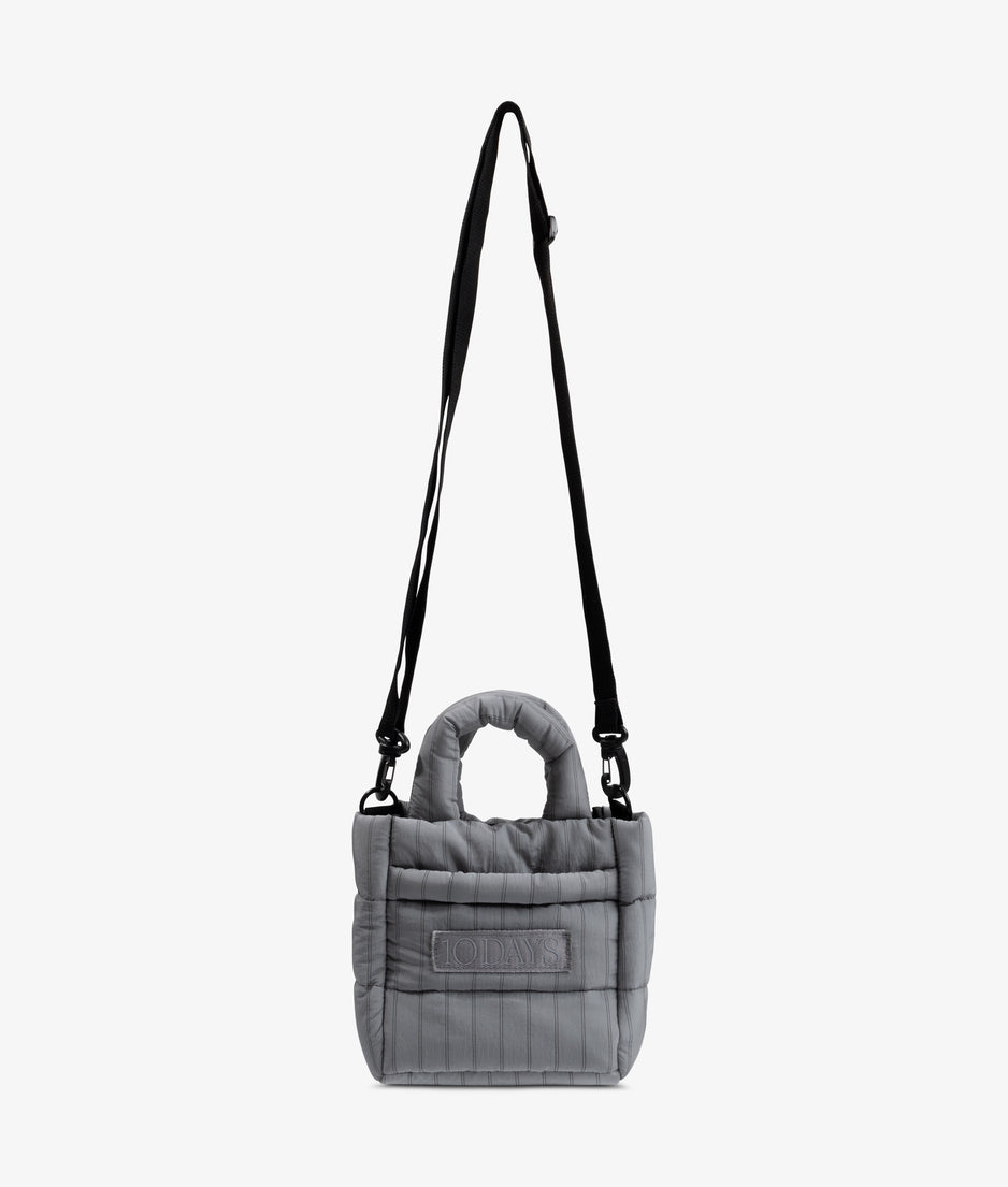 padded bag pinstripe | graphite