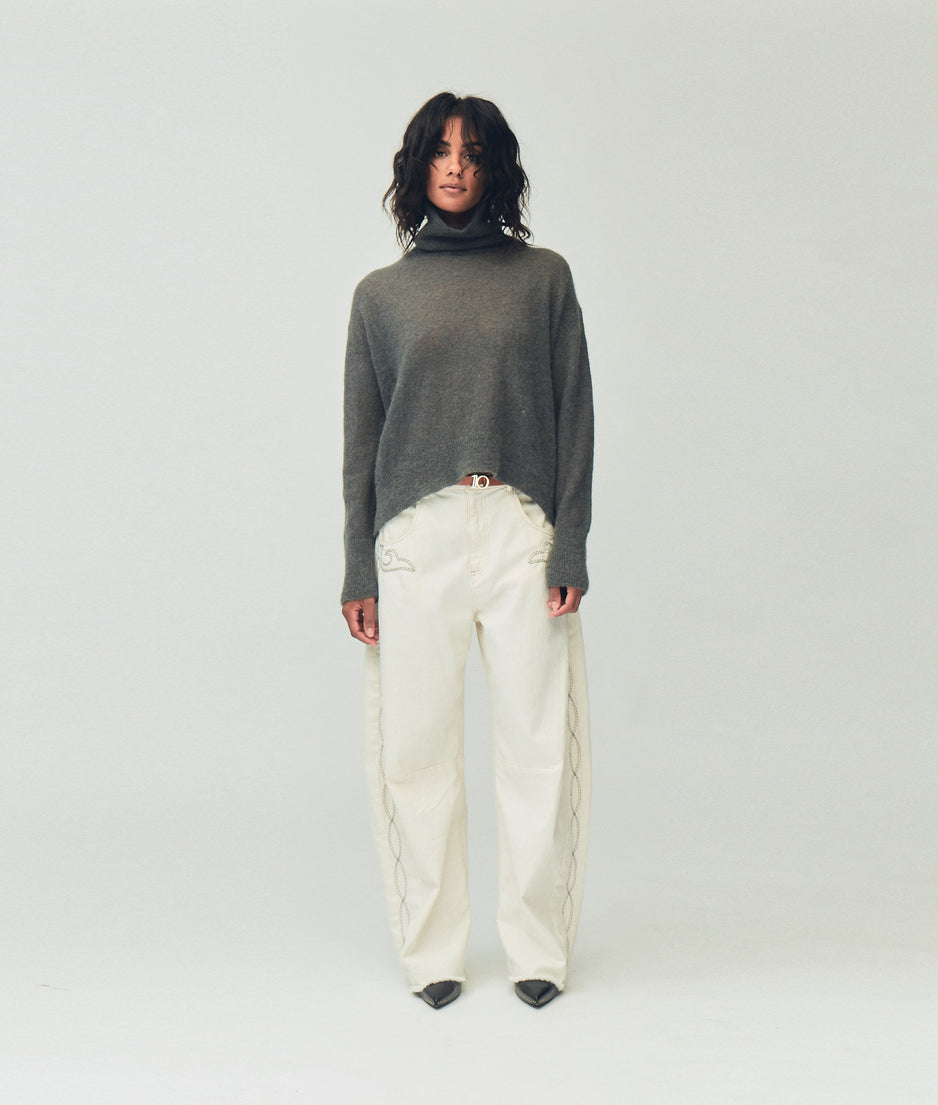 turtleneck sweater knit | grey raven