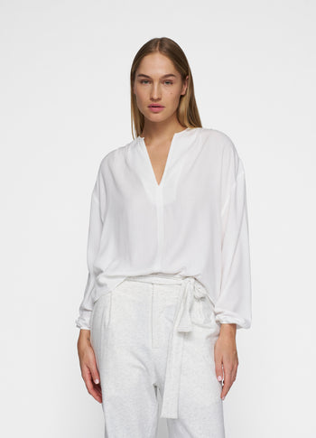 flowy blouse | ecru