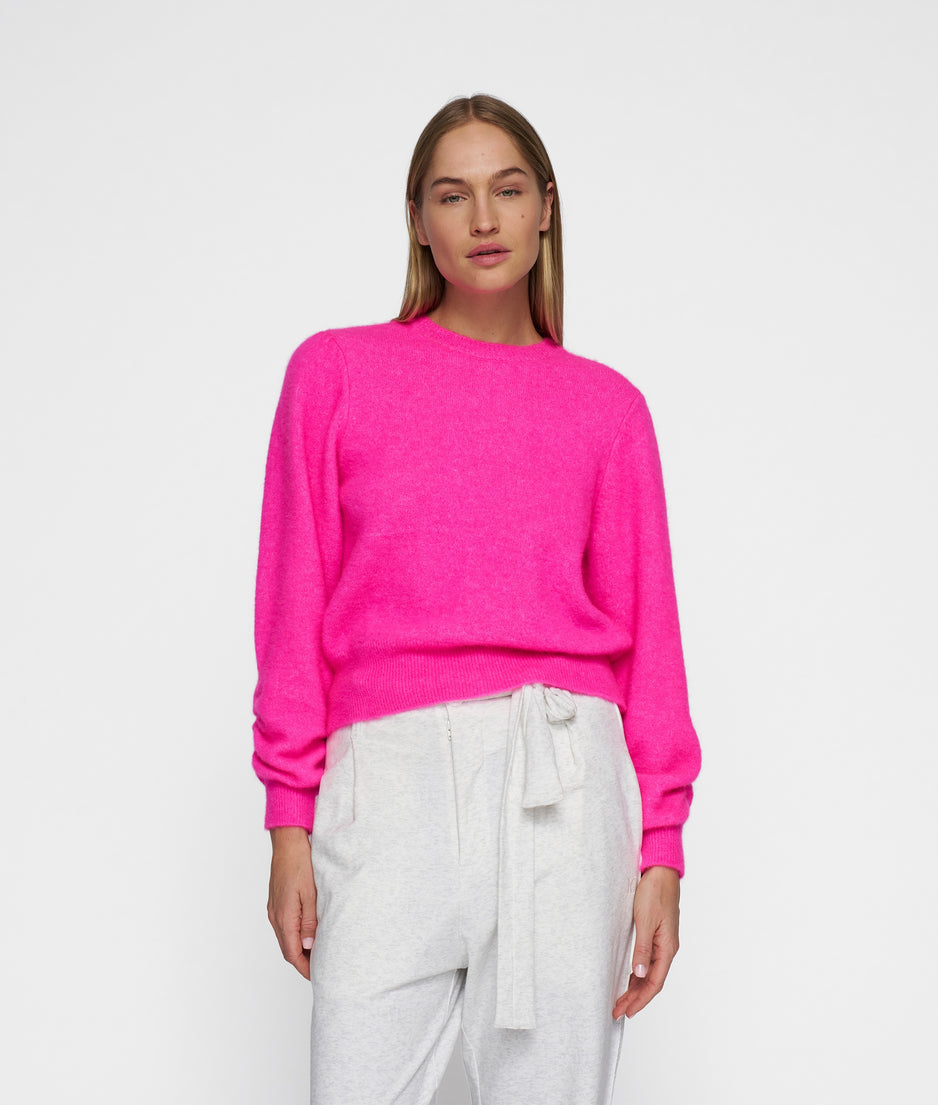 puffed sleeves knit sweater | neon pink