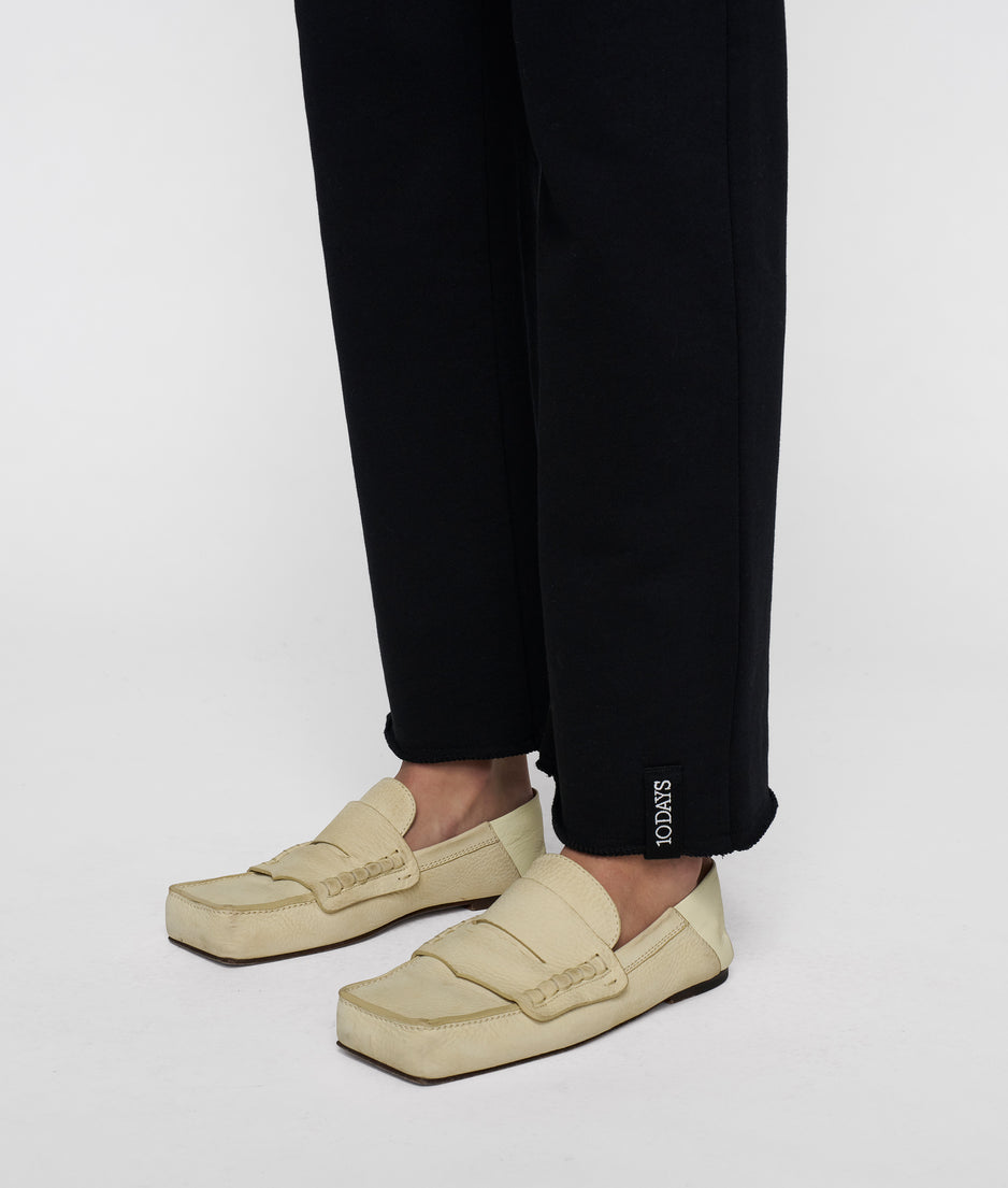 straight jogger | black