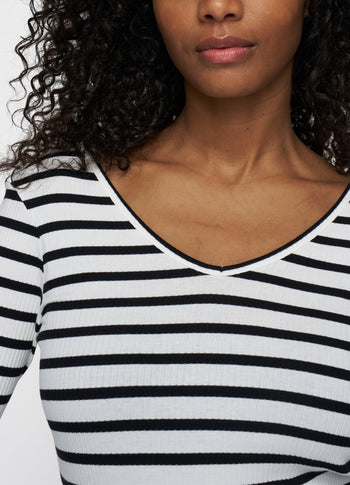 v-neck long sleeve ballet top stripes | ecru/black