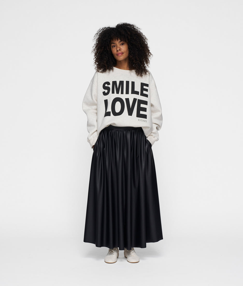 statement sweater smile love | soft white melee