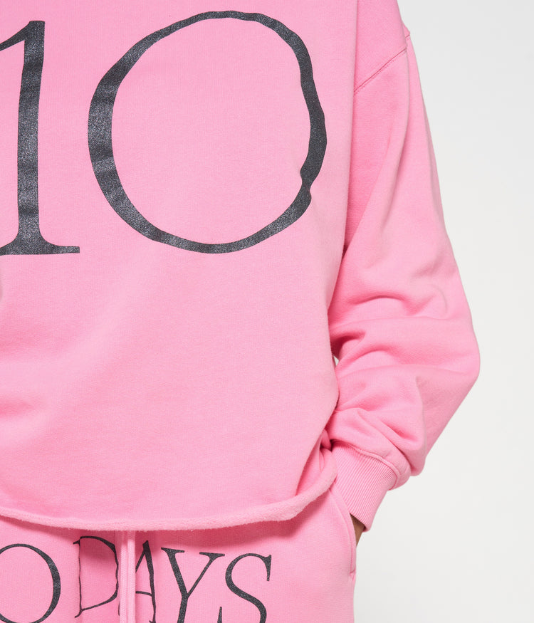 sweater logo | pink