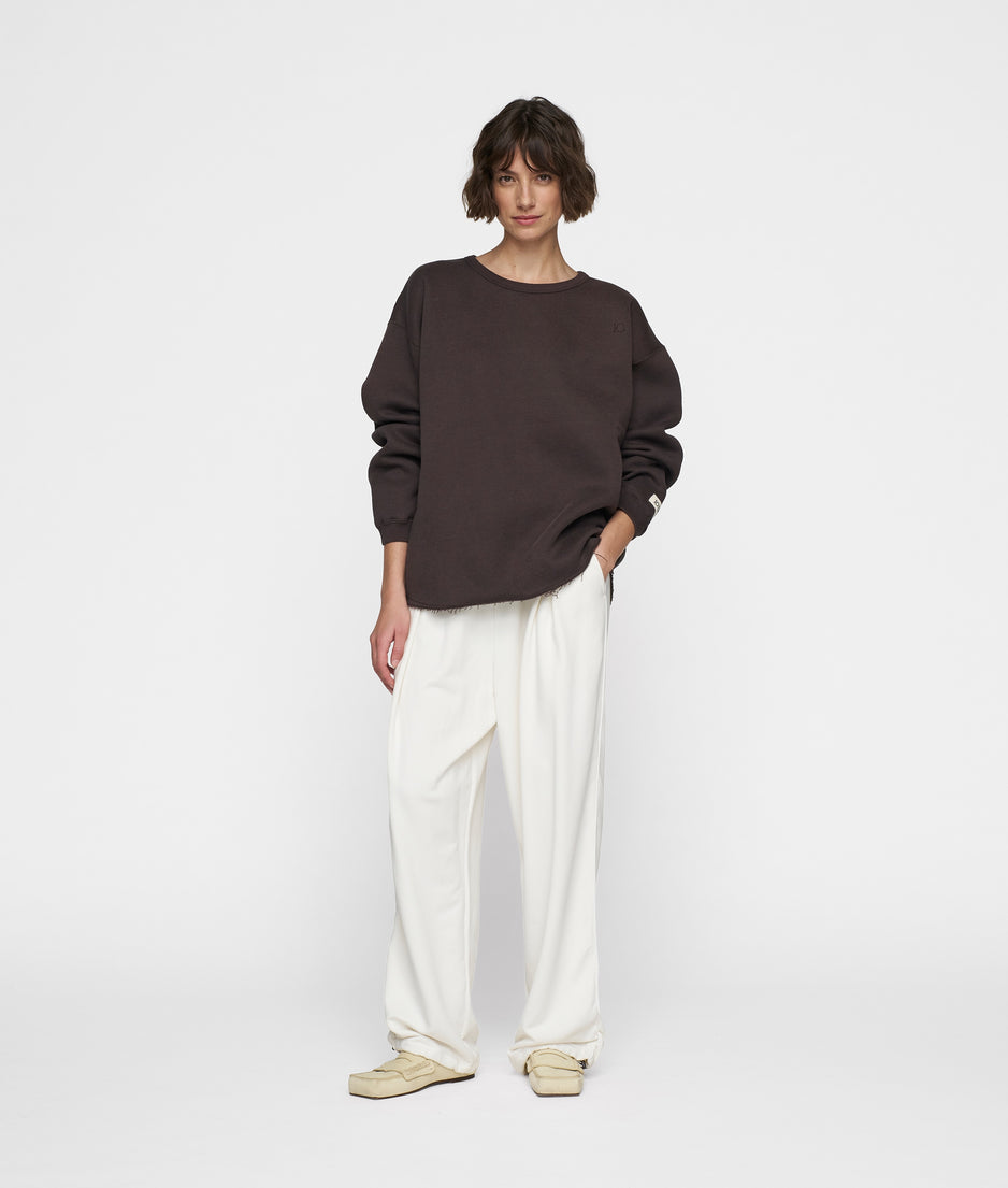 raw edge statement sweater | chocolate