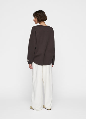 raw edge statement sweater | chocolate