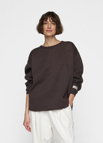 raw edge statement sweater | chocolate