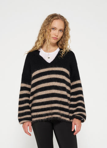 soft hairy sweater stripes | black/light latte