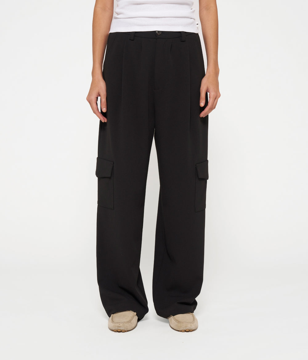 cargo pants crepe | black