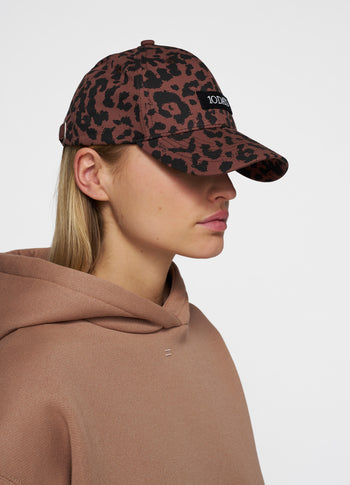 cap leopard | dark fudge