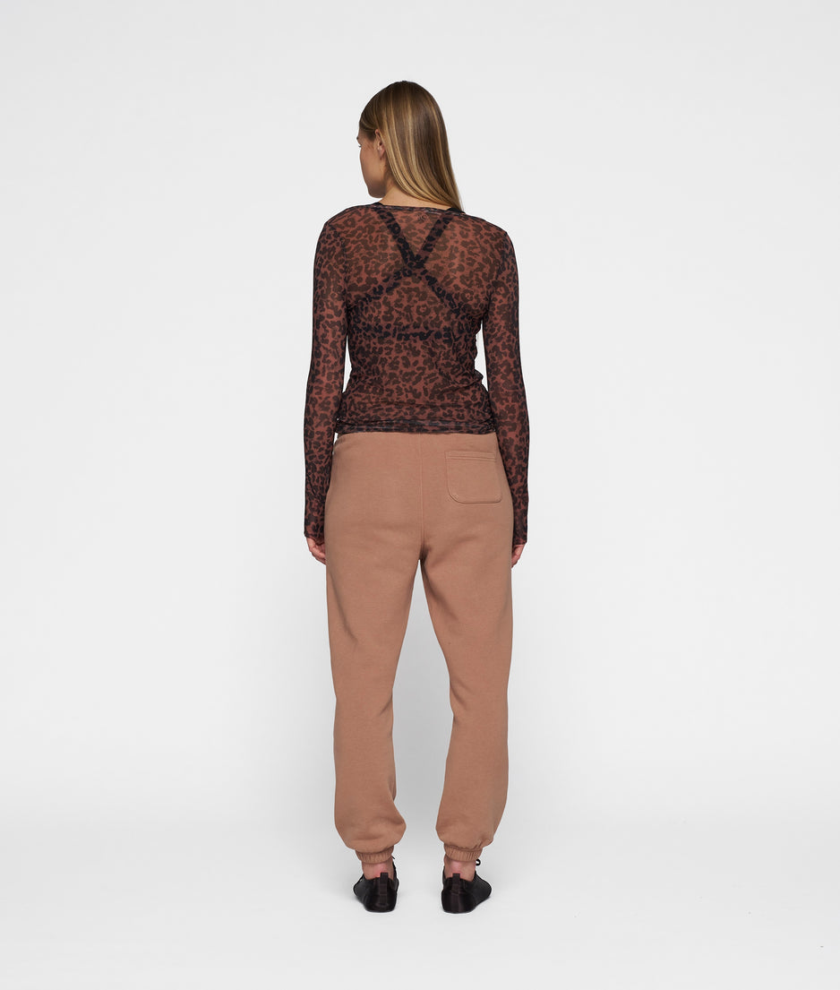 mesh long sleeve tee leopard | dark fudge