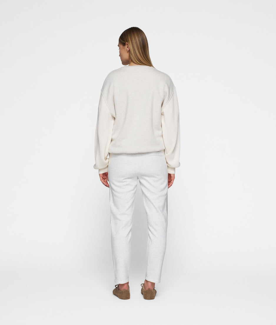 statement sweater knit sleeves | soft white melee