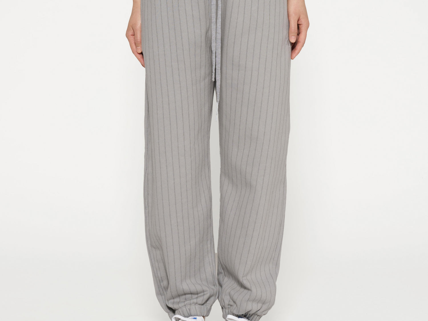 Bar jogger pinstripe brushed | graphite