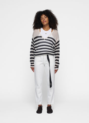 v-neck knit sweater stripes | ecru/black