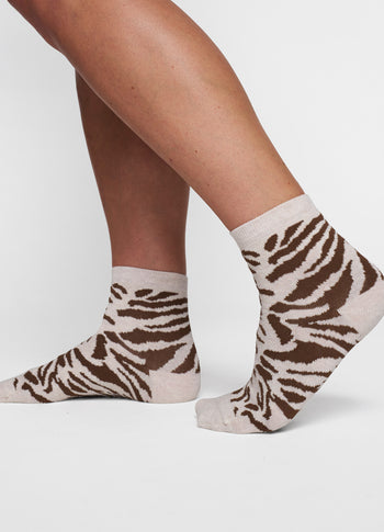 short socks zebra | soft white melee